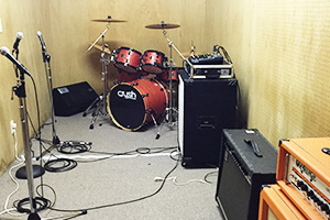 B7 studio
